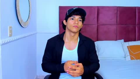 luca_mashle online show from June 19, 2:50 am