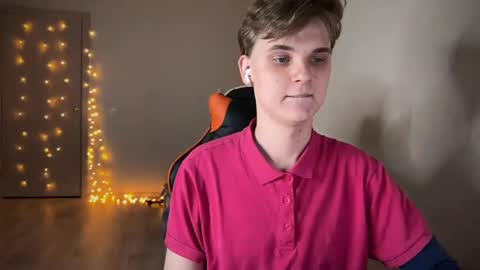 Lucas Gill online show from January 22, 12:27 am