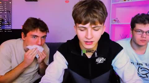 lucas_long_ online show from November 13, 8:22 pm