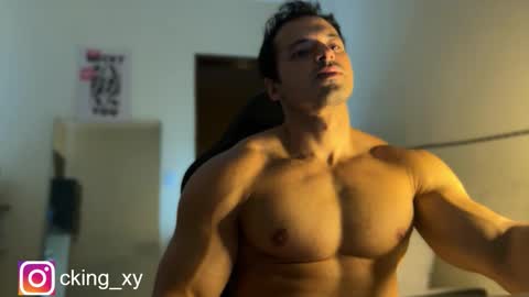 lucasfit24 online show from March 16, 2:54 pm