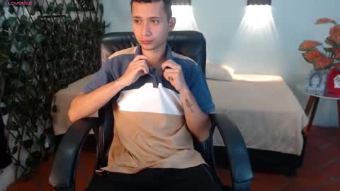 LucassSmith11 online show from January 11, 12:11 pm