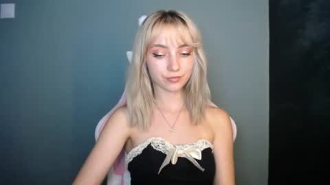 Lucy online show from July 6, 3:14 pm