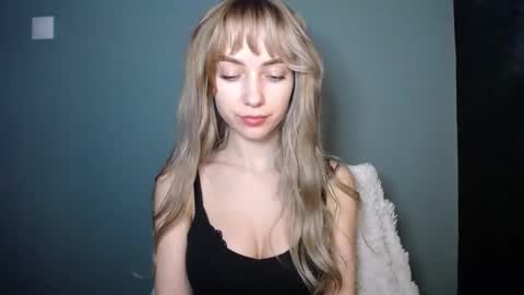 Lucy online show from February 3, 3:16 pm