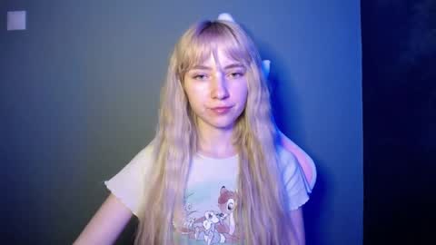 Lucy online show from April 30, 6:35 pm