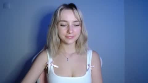Lucy online show from July 31, 6:20 pm