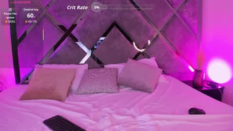 Lucia Gray online show from May 3, 1:00 am