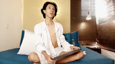 Lucian Morel S online show from December 1, 12:03 pm