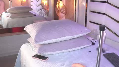luciana_agudelo online show from July 16, 7:39 pm