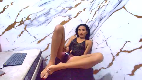 Luciana online show from June 7, 2:39 am