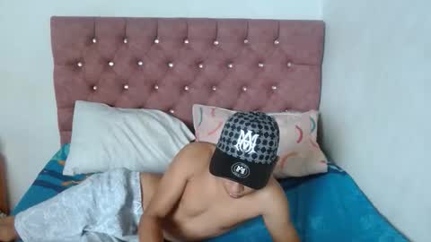 luciana_rober online show from February 2, 2:47 pm