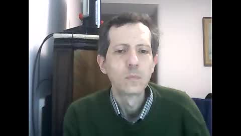 Snapshot of lucianoaxel chatting on October 3, 2:21 am Luciano online show from October 3, 2:21 am