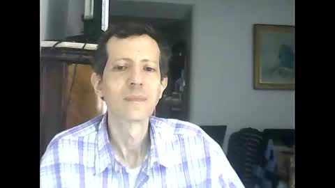 Snapshot of lucianoaxel chatting on October 21, 5:16 pm Luciano online show from October 21, 5:16 pm