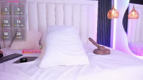 lucie online show from July 24, 2:09 am