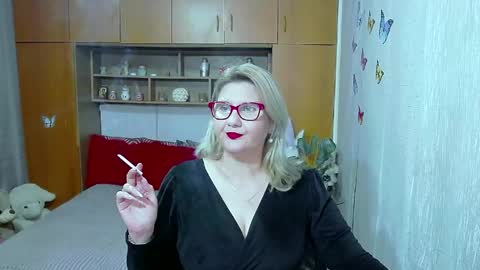 Lucille Fenly online show from May 18, 7:09 pm