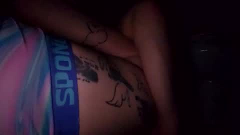 Married couple online show from March 17, 6:51 am