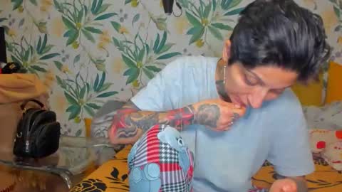 lucky_denizz online show from February 21, 10:51 am