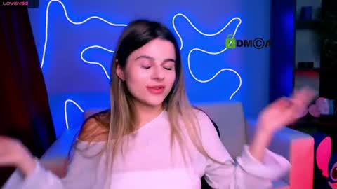 Mila Sweetheart online show from June 24, 8:27 pm