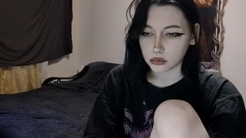 luckybastrad0677 online show from June 24, 5:20 pm