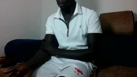 luckyboys12 online show from August 1, 4:03 am