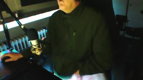       call me  Stefan online show from May 2, 10:37 pm