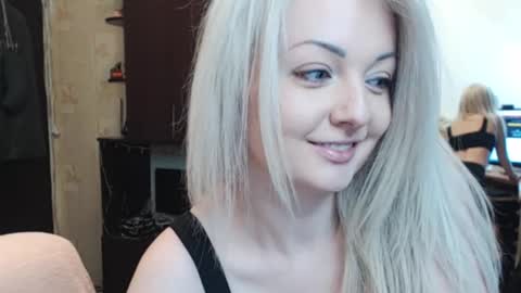 LuckyShot online show from February 24, 3:48 pm