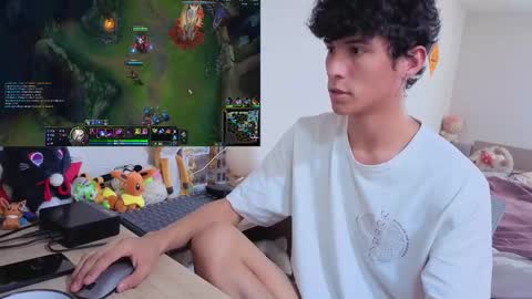 Lu Independent Model online show from January 18, 4:49 pm