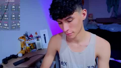 Lu Independent Model online show from October 20, 1:10 am