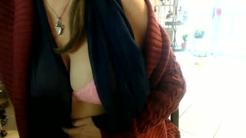 lucy_0000 online show from July 3, 1:27 pm