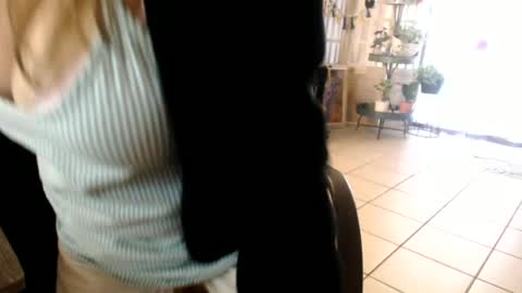 lucy_0000 online show from June 22, 9:33 pm