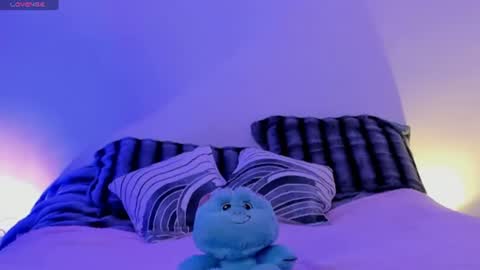 lucy blush99 online show from July 14, 12:32 pm