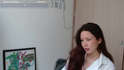 Lucy online show from December 17, 8:04 pm