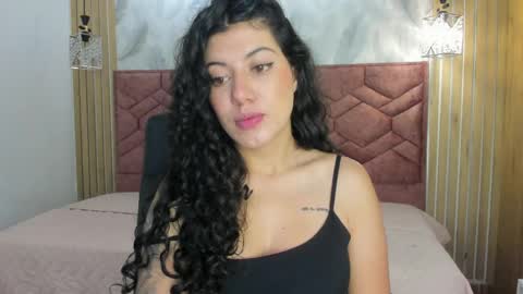 Lucy Greys online show from May 1, 1:27 pm