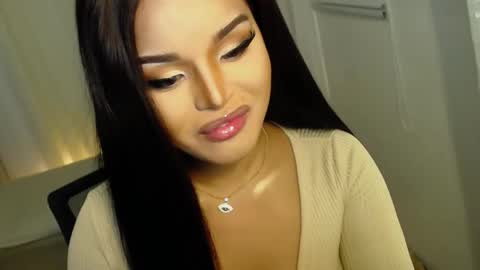    MONA    online show from January 11, 4:16 am