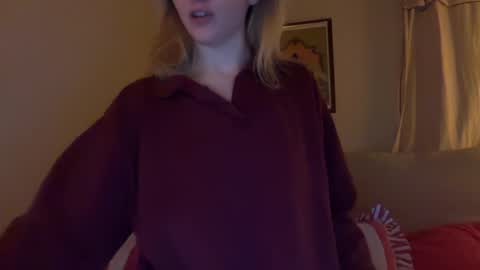 Lucy online show from April 29, 11:20 pm
