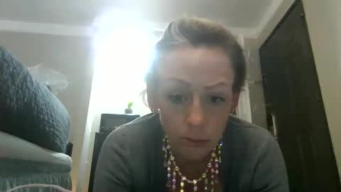 Lucy Loves Lookers online show from January 17, 11:06 am
