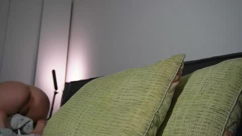 Snapshot of lucyrait chatting on December 7, 6:21 pm Lucy online show from December 7, 6:21 pm