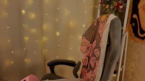 Lucy online show from January 11, 5:41 pm