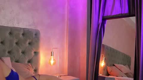 LucyWillow online show from July 25, 6:33 am