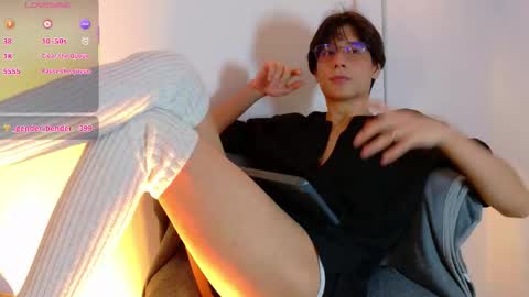 Lui online show from March 7, 4:56 am