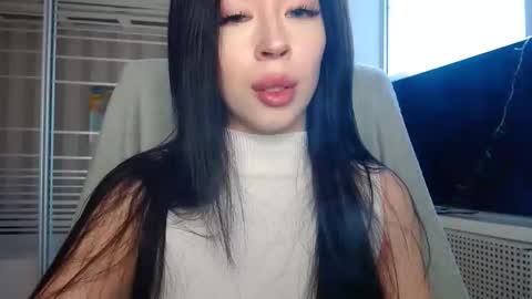 luisa lovedom online show from December 17, 10:00 am