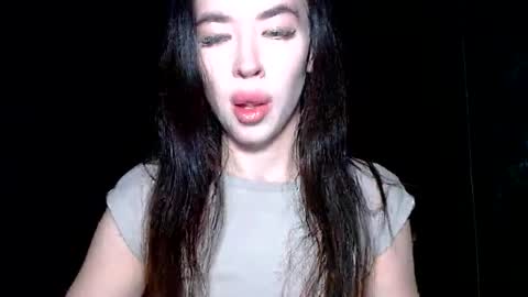 luisa lovedom online show from August 2, 5:59 pm