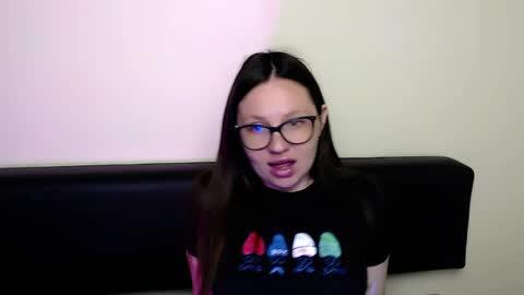 Luiza online show from May 24, 7:59 am