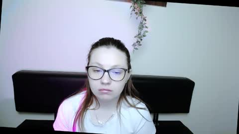 Luiza online show from April 23, 6:43 am