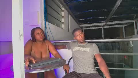 Lujourpair online show from May 5, 2:51 am