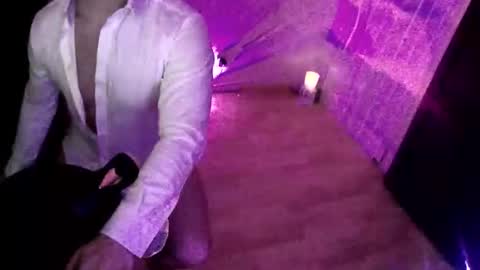 luk_me online show from March 19, 9:53 pm