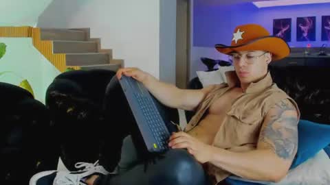 Lukas Green online show from June 25, 6:02 pm