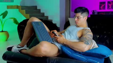 Lukas Green online show from June 19, 8:37 pm