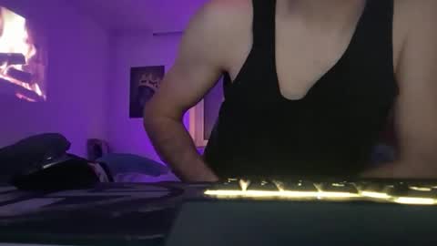 lukasschoetz online show from January 13, 8:05 pm