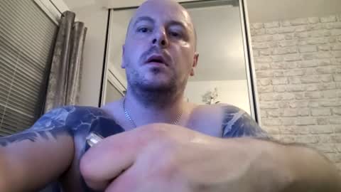 lukasz1808 online show from July 11, 3:00 am