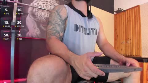 LUKE online show from May 8, 11:38 am